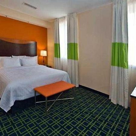 Fairfield Inn & Suites Baltimore Downtown/Inner Harbor Exterior photo