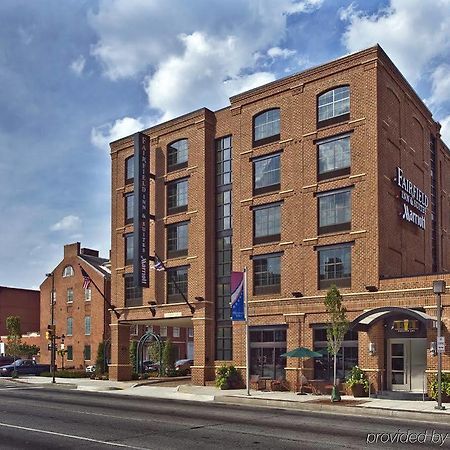 Fairfield Inn & Suites Baltimore Downtown/Inner Harbor Exterior photo