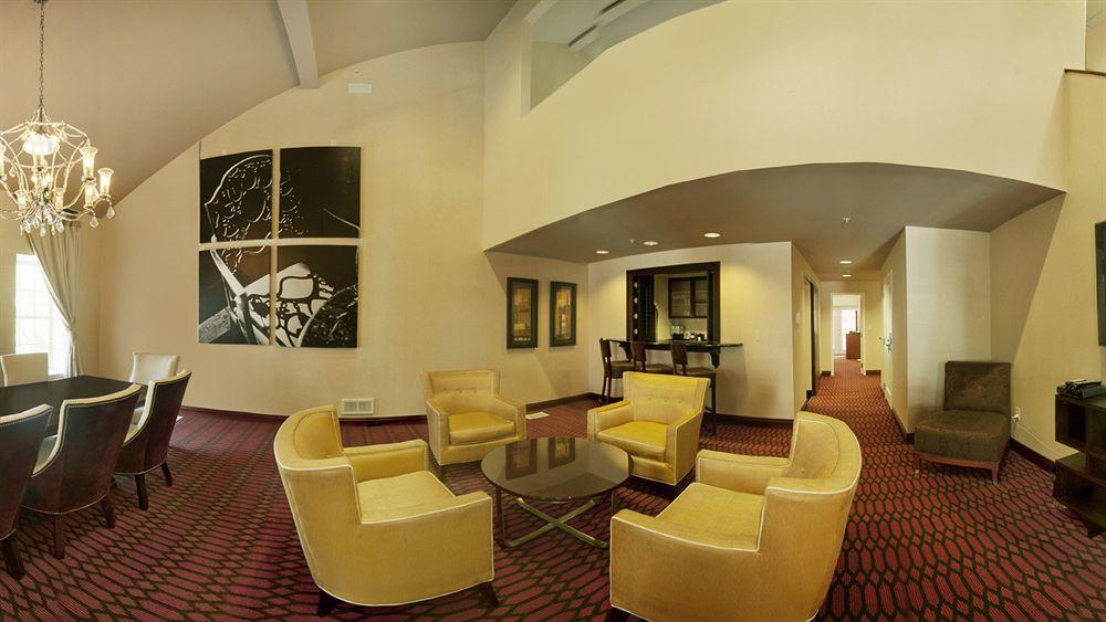 Fairfield Inn & Suites Baltimore Downtown/Inner Harbor Exterior photo