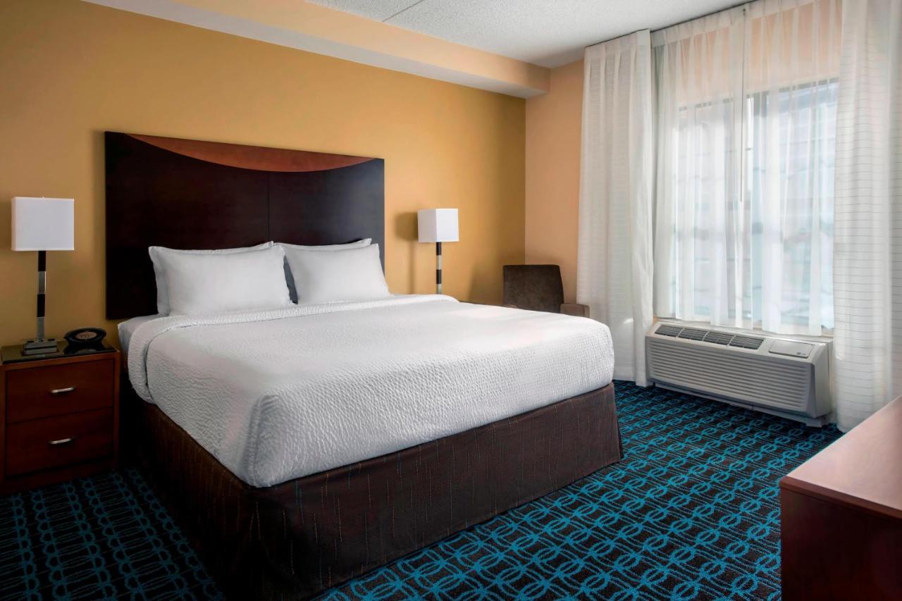 Fairfield Inn & Suites Baltimore Downtown/Inner Harbor Exterior photo