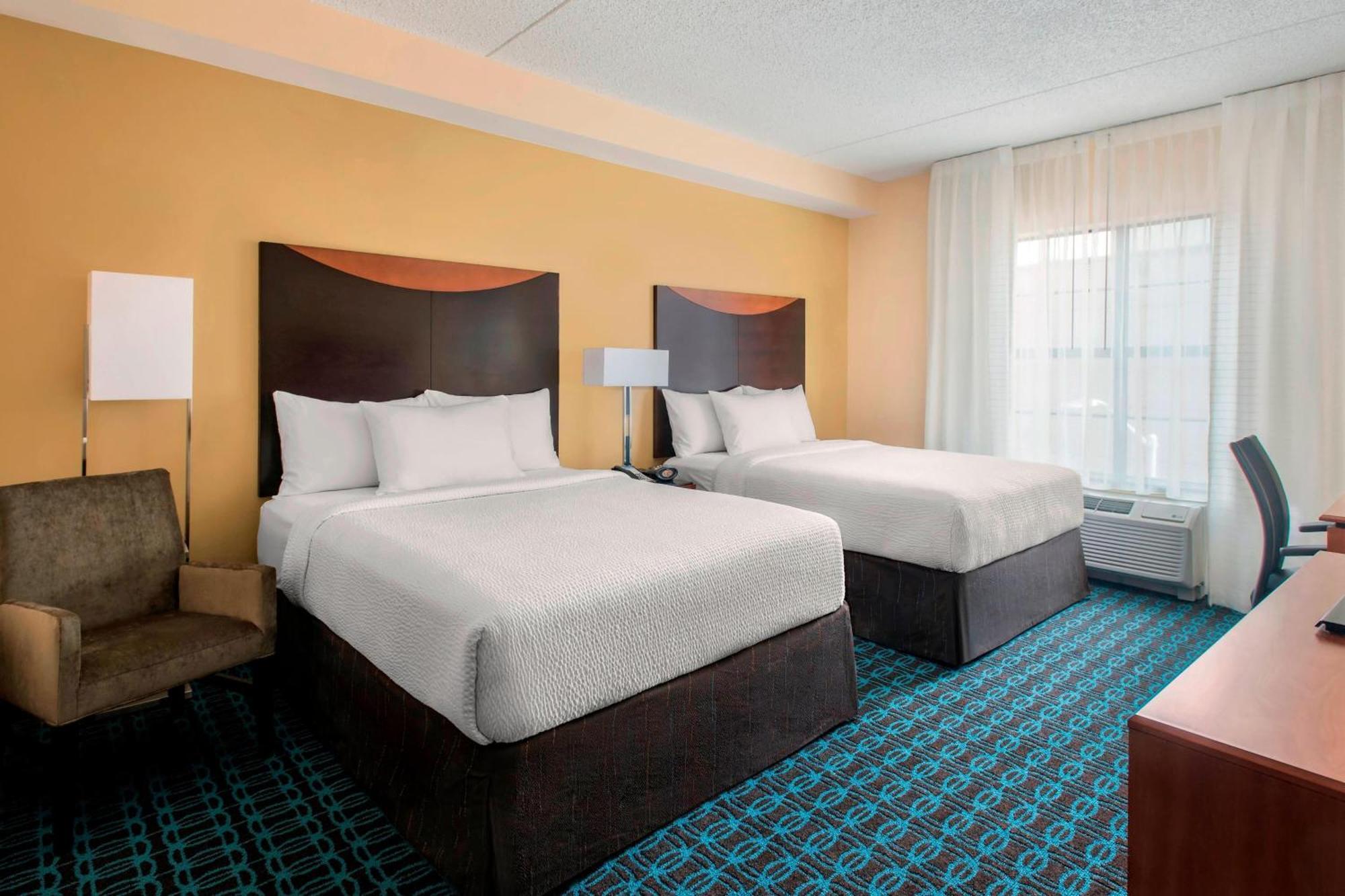 Fairfield Inn & Suites Baltimore Downtown/Inner Harbor Exterior photo